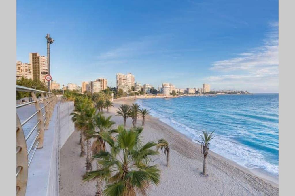 Apartmán Playa Albufereta. Espectaculares Vistas Al Mar. Alicante Exteriér fotografie